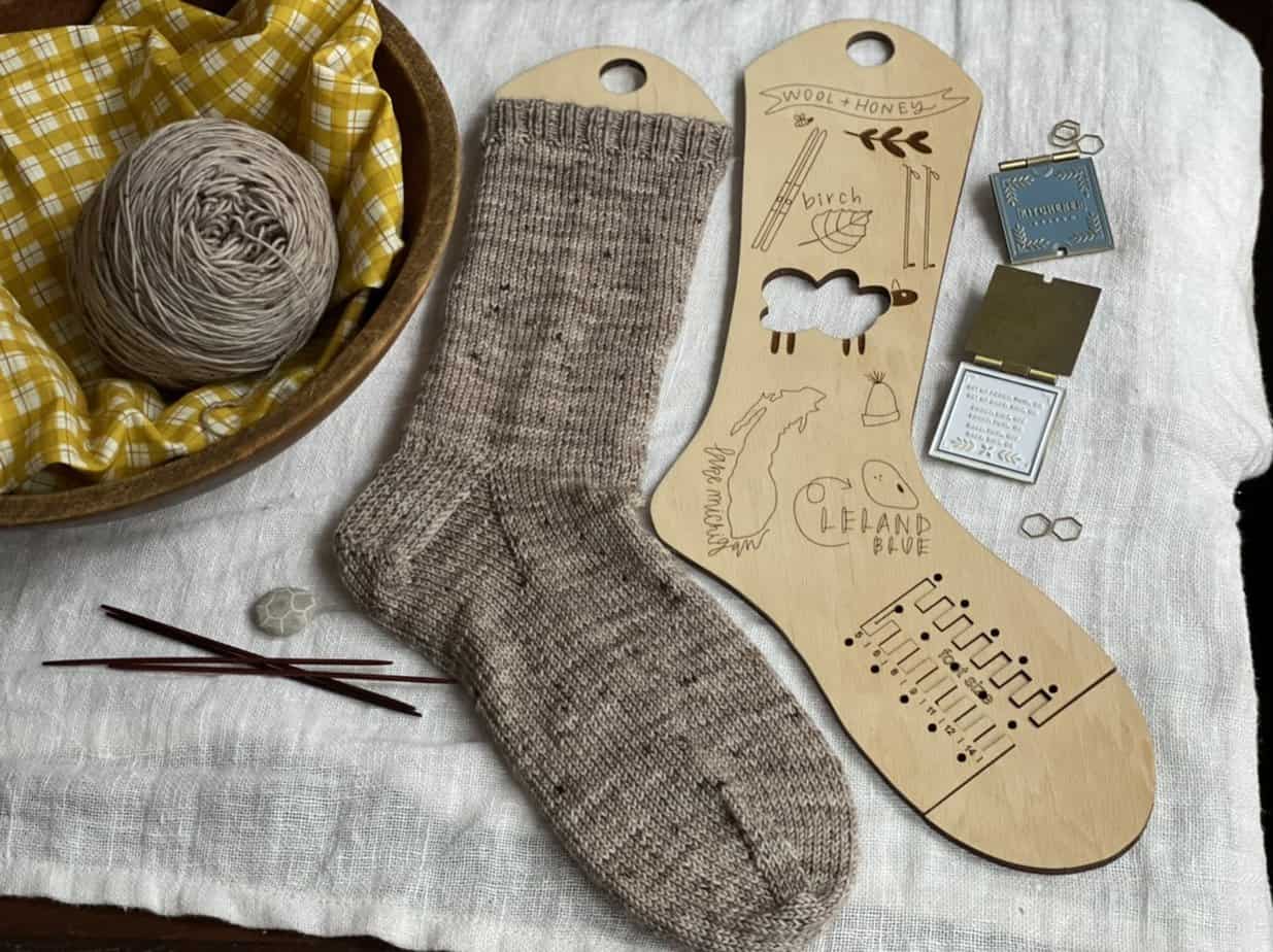 Wool & Honey Life Adjustable Sock Blocker Set