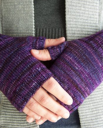 Purple Muscari Fingerless Mitts Pattern