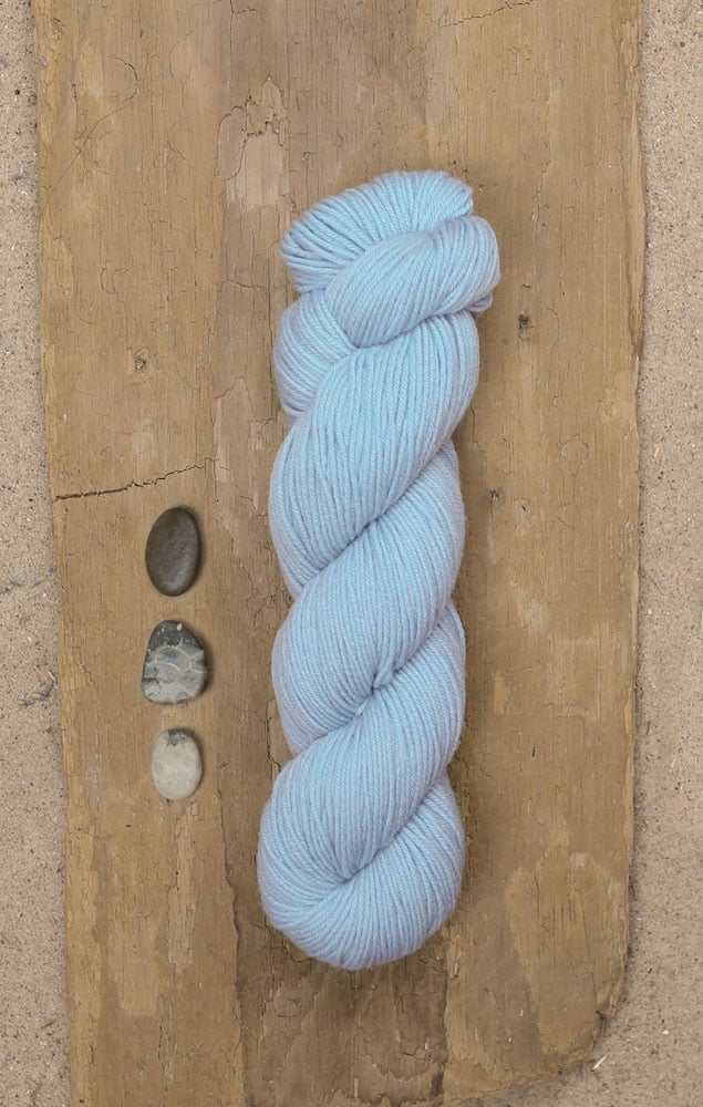 Finch Wool Yarn, Fingering Weight – Quince & Co.