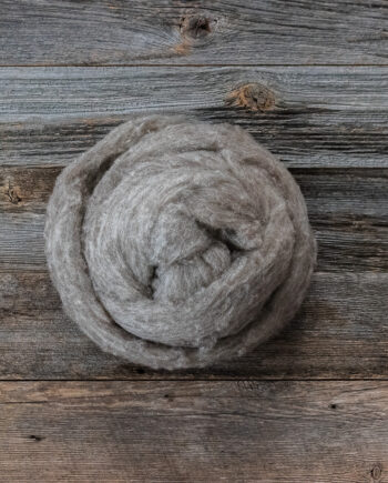 Babydoll Southdown Roving 4 oz IT'S SEW EWE