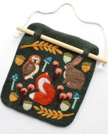 8"x 8" Woodland Banner Felting Kit